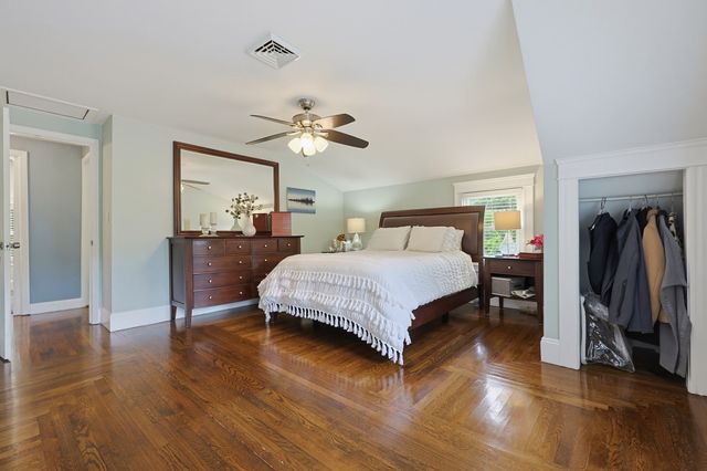 38 Dexter Ave., Seekonk, MA 02771