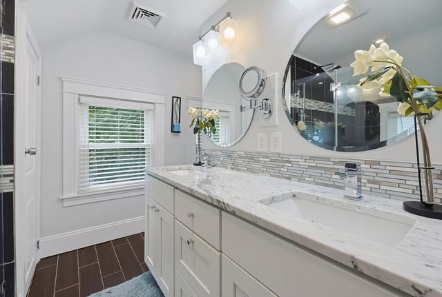 38 Dexter Ave., Seekonk, MA 02771
