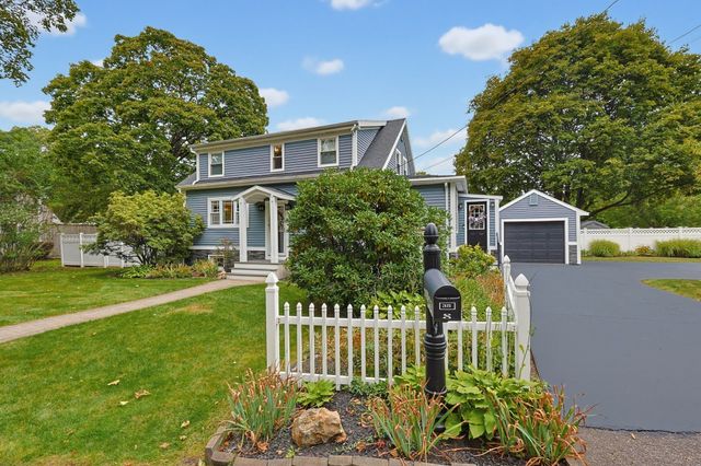 38 Dexter Ave., Seekonk, MA 02771