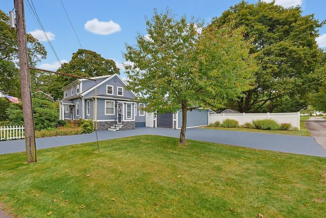 38 Dexter Ave., Seekonk, MA 02771
