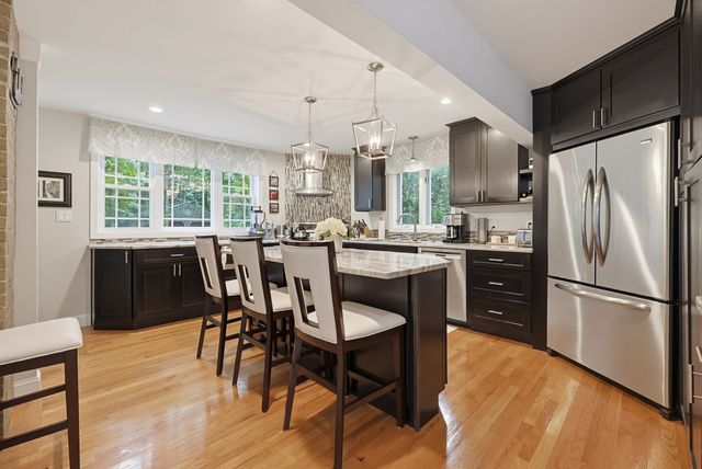 38 Dexter Ave., Seekonk, MA 02771