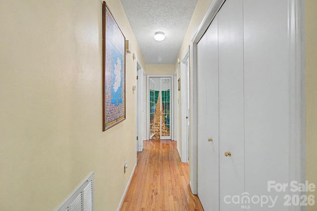 11 Waddell Street, Weaverville, NC 28787