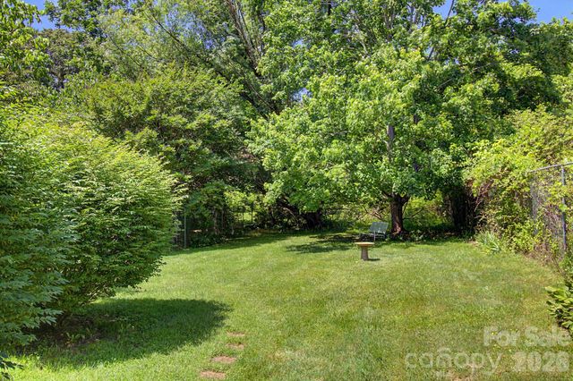 11 Waddell Street, Weaverville, NC 28787