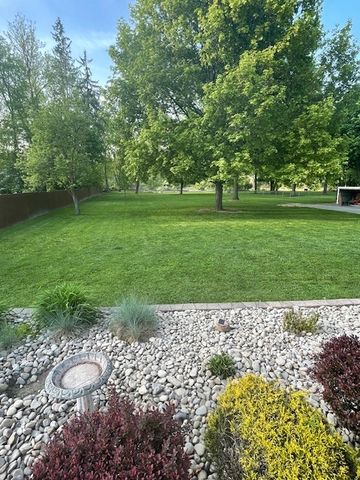 5 Vernon Place, Big Flats, NY 14871