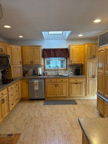 5 Vernon Place, Big Flats, NY 14871