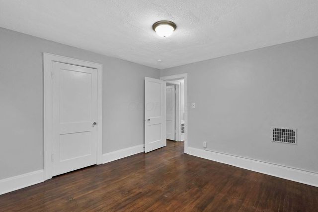 416 S Burgess Avenue, Columbus, OH 43204