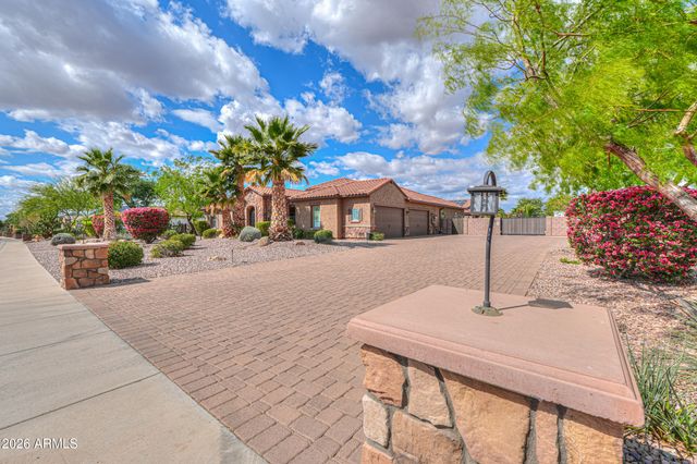 7270 W WHISPERING WIND Drive, Peoria, AZ 85383