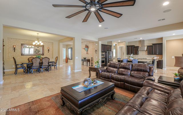 7270 W WHISPERING WIND Drive, Peoria, AZ 85383