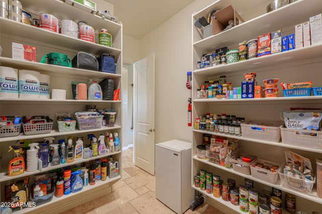7270 W WHISPERING WIND Drive, Peoria, AZ 85383