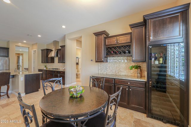 7270 W WHISPERING WIND Drive, Peoria, AZ 85383