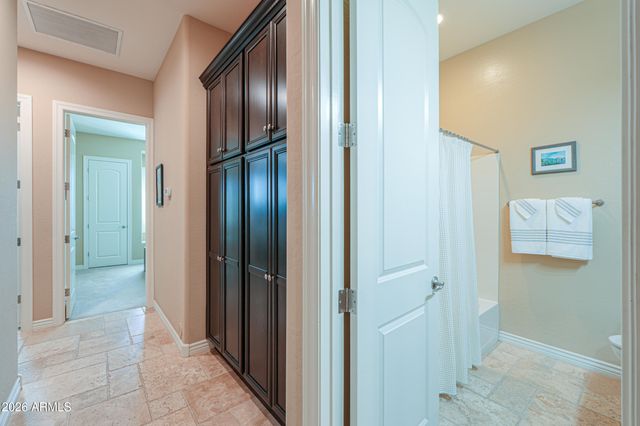 7270 W WHISPERING WIND Drive, Peoria, AZ 85383