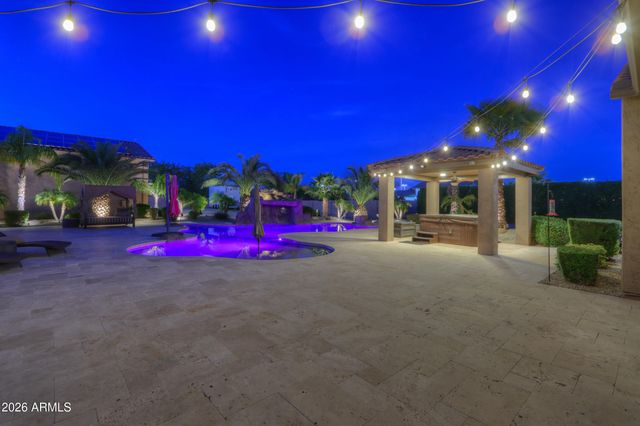 7270 W WHISPERING WIND Drive, Peoria, AZ 85383