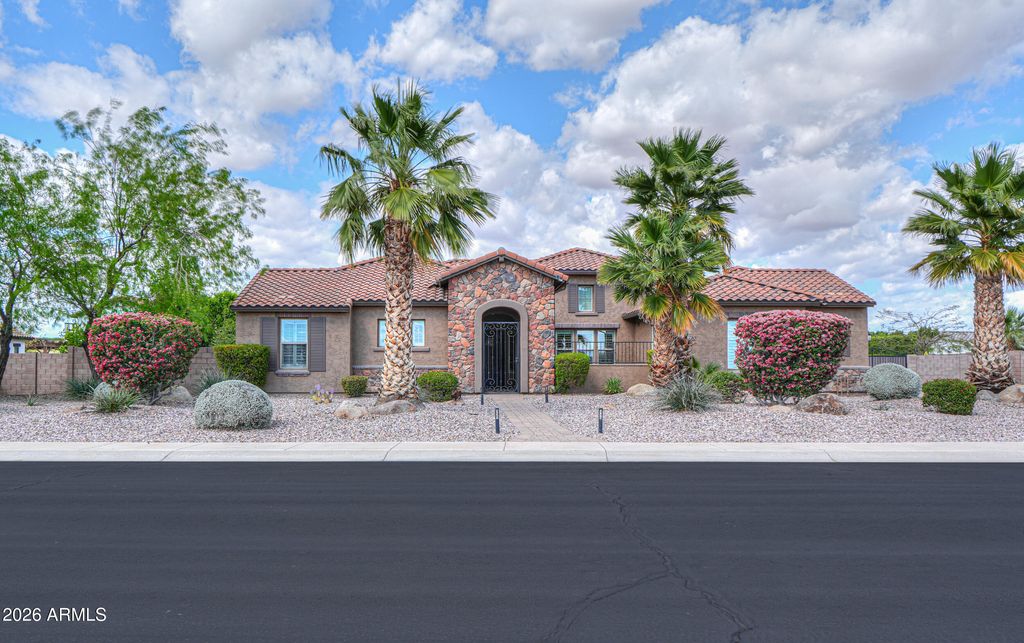 7270 W WHISPERING WIND Drive, Peoria, AZ 85383
