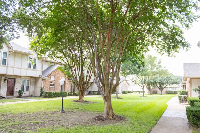 52 Wellington Court, Missouri City, TX 77459