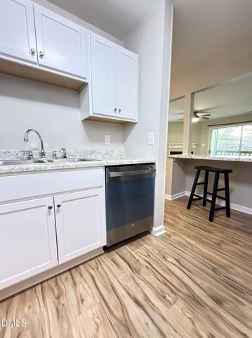 4120 Sedgewood Drive 106, Raleigh, NC 27612