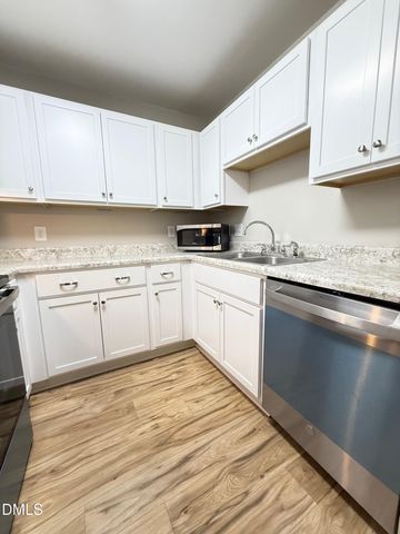 4120 Sedgewood Drive 106, Raleigh, NC 27612