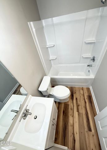 4120 Sedgewood Drive 106, Raleigh, NC 27612