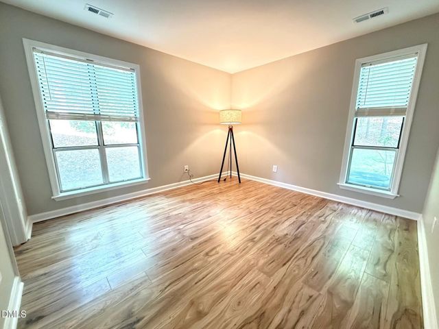 4120 Sedgewood Drive 106, Raleigh, NC 27612