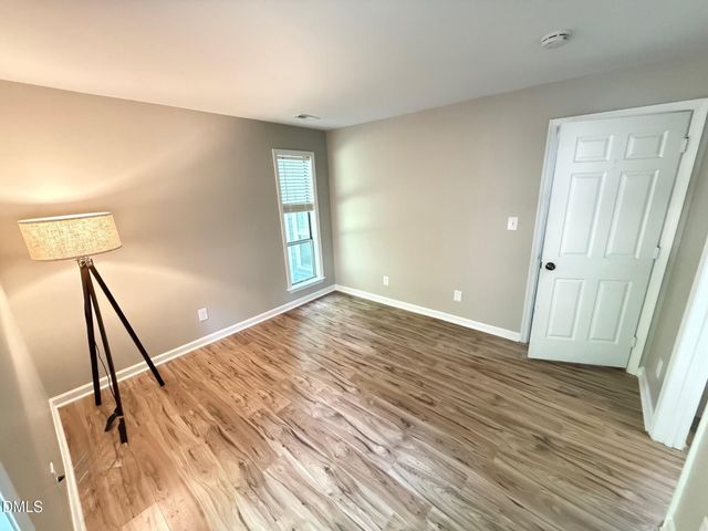 4120 Sedgewood Drive 106, Raleigh, NC 27612