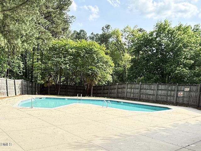 4120 Sedgewood Drive 106, Raleigh, NC 27612