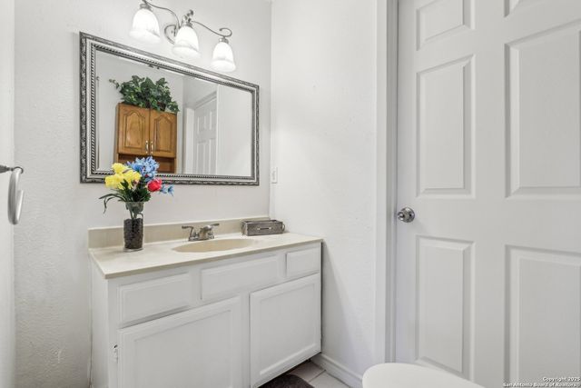 1019 Alexander Hamilton, San Antonio, TX 78228