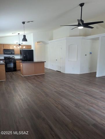 11483 W Magic Song Street, Marana, AZ 85658