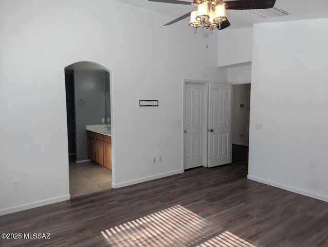 11483 W Magic Song Street, Marana, AZ 85658