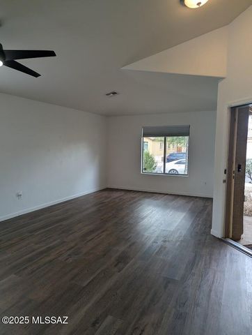 11483 W Magic Song Street, Marana, AZ 85658