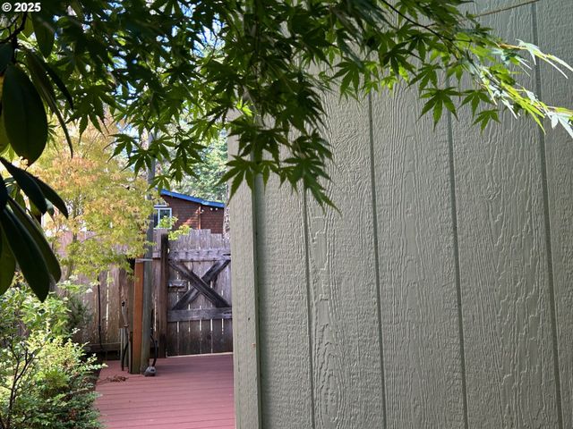 238 HORSESHOE BEND, Florence, OR 97439