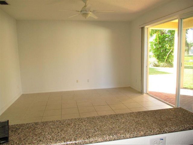 8887 Chestnut Ridge Way, Boynton Beach, FL 33473