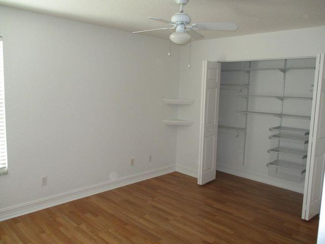 8887 Chestnut Ridge Way, Boynton Beach, FL 33473