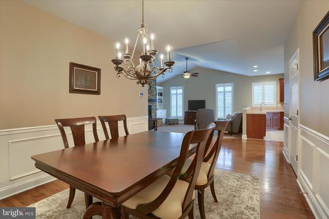 5405 RIVENDALE BLVD, Mechanicsburg, PA 17050