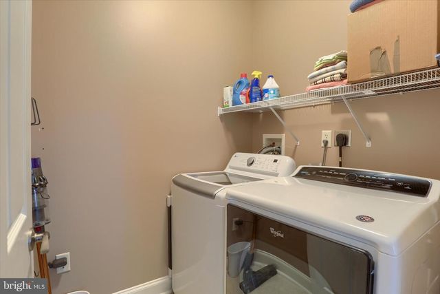 5405 RIVENDALE BLVD, Mechanicsburg, PA 17050