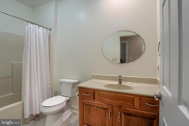 5405 RIVENDALE BLVD, Mechanicsburg, PA 17050