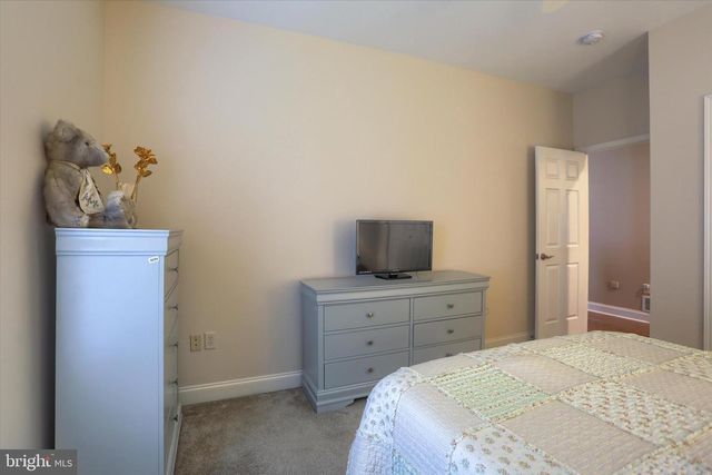 5405 RIVENDALE BLVD, Mechanicsburg, PA 17050