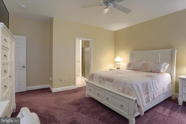 5405 RIVENDALE BLVD, Mechanicsburg, PA 17050