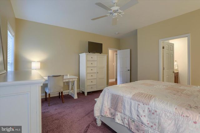 5405 RIVENDALE BLVD, Mechanicsburg, PA 17050