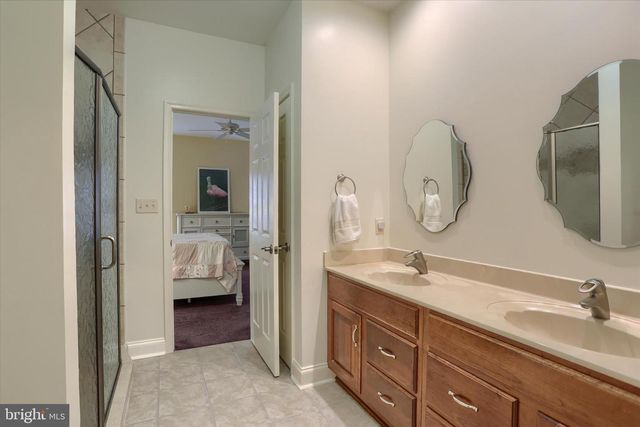 5405 RIVENDALE BLVD, Mechanicsburg, PA 17050