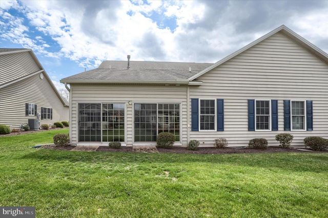5405 RIVENDALE BLVD, Mechanicsburg, PA 17050