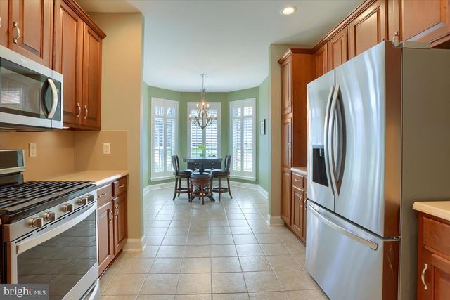 5405 RIVENDALE BLVD, Mechanicsburg, PA 17050