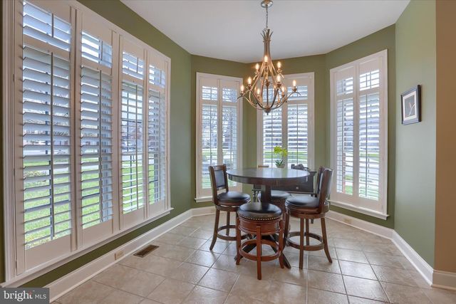 5405 RIVENDALE BLVD, Mechanicsburg, PA 17050
