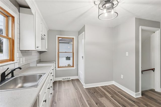 380 James St, Springdale Boro, PA 15144