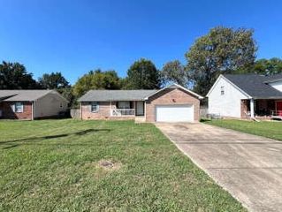 3388 Pennridge Rd, Clarksville, TN 37042