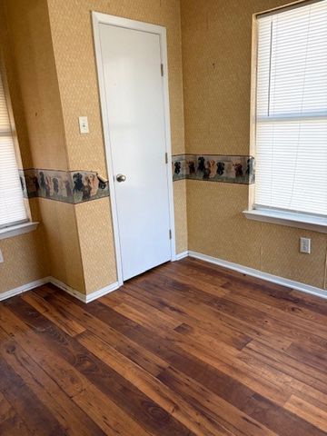 201 E Vine Street, Keller, TX 76248