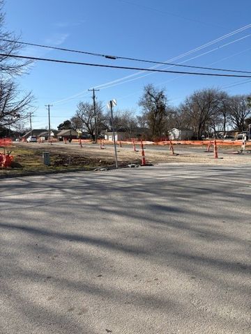 201 E Vine Street, Keller, TX 76248