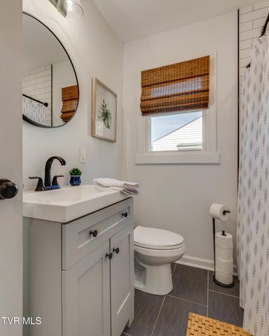 2549 Bay Street, Bristol, TN 37620