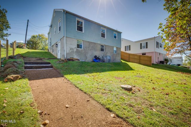 2549 Bay Street, Bristol, TN 37620