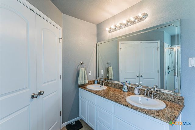 8515 Lamplight Court, Temple, TX 76502