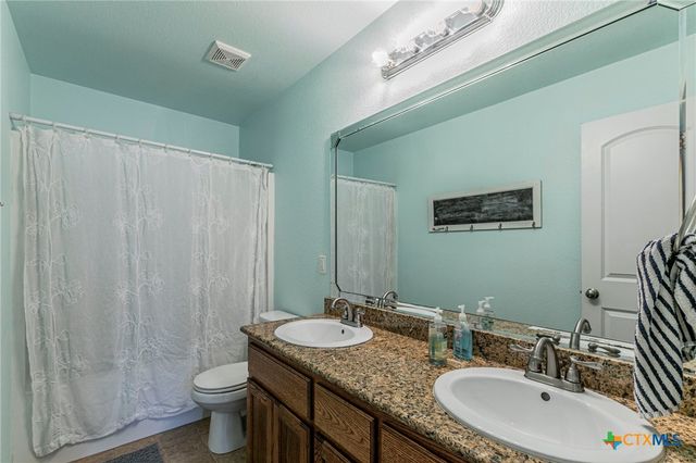 8515 Lamplight Court, Temple, TX 76502