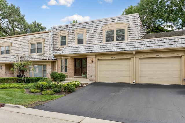 19W019 Avenue Barbizon, Oak Brook, IL 60523